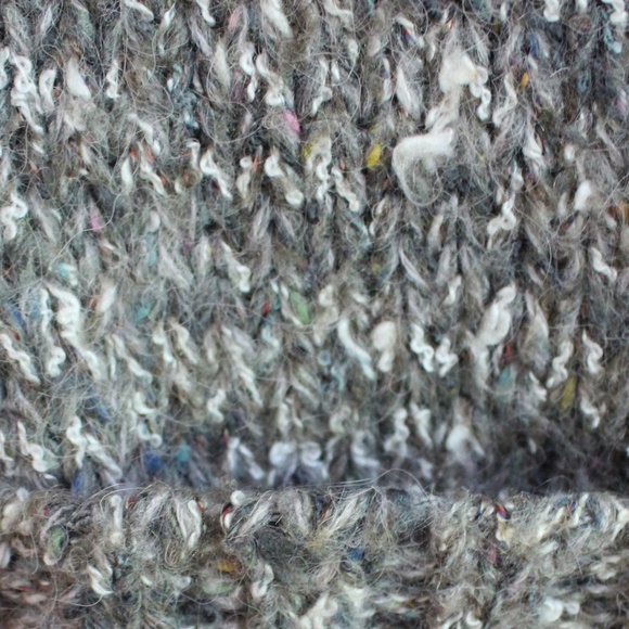 D.D. Sloane, Cable Knit mock turtle neck sweater - Picture 8 of 9